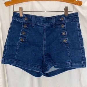 American Eagle super stretch high waisted shorts